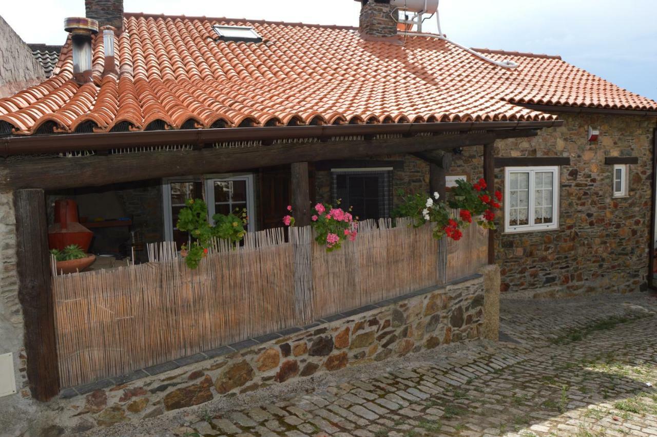 Apimonte Casa Do Pascoal - Pn Montesinho Villa Bragança Exteriör bild